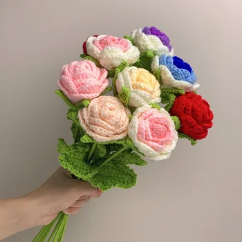 Украса на букет от рози, ръчно изработени, реалистични рози, свързани ръчно плетене на една кука, за подарък за Св. Валентин Изображение